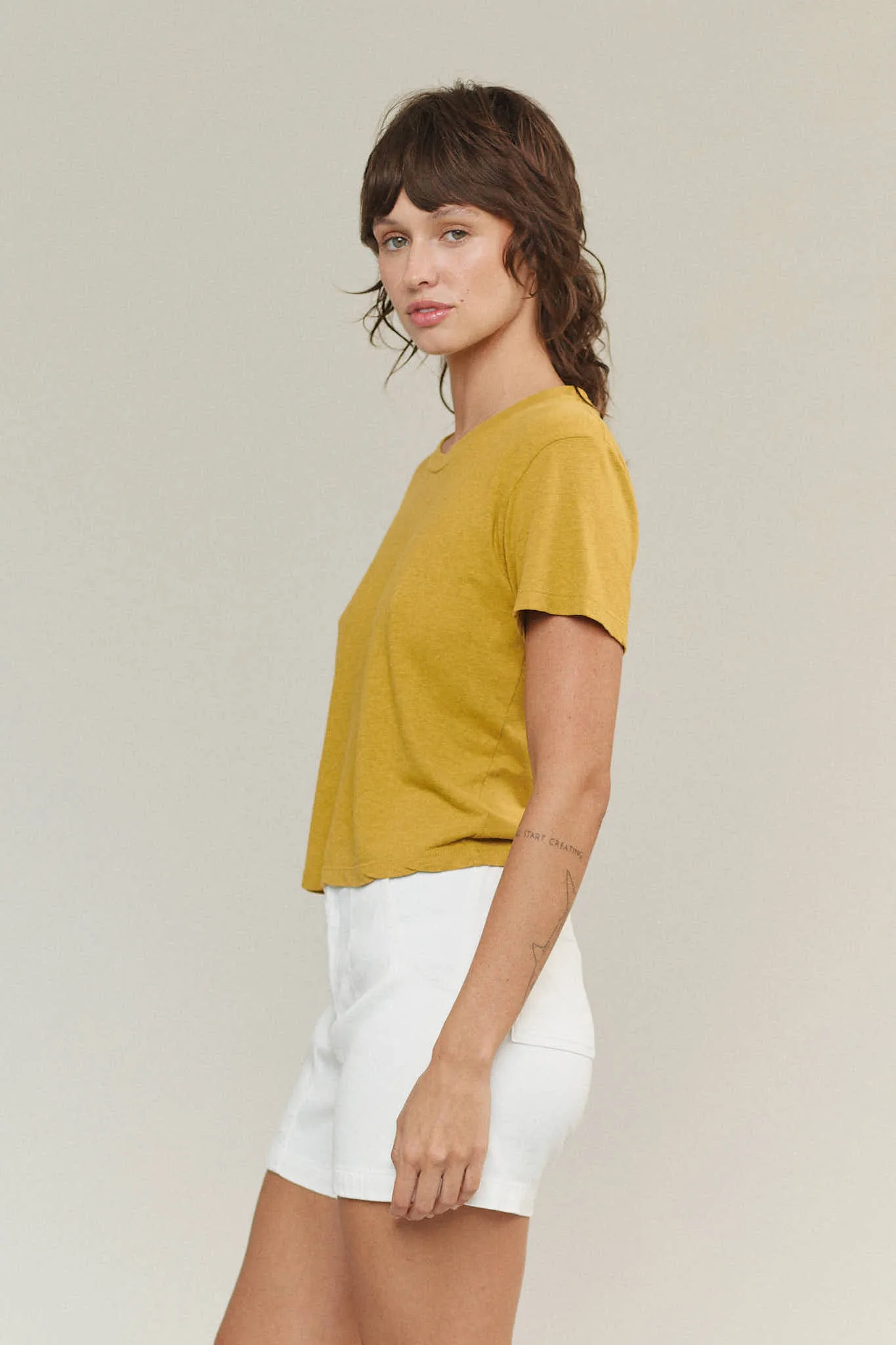 Cropped Lorel Tee