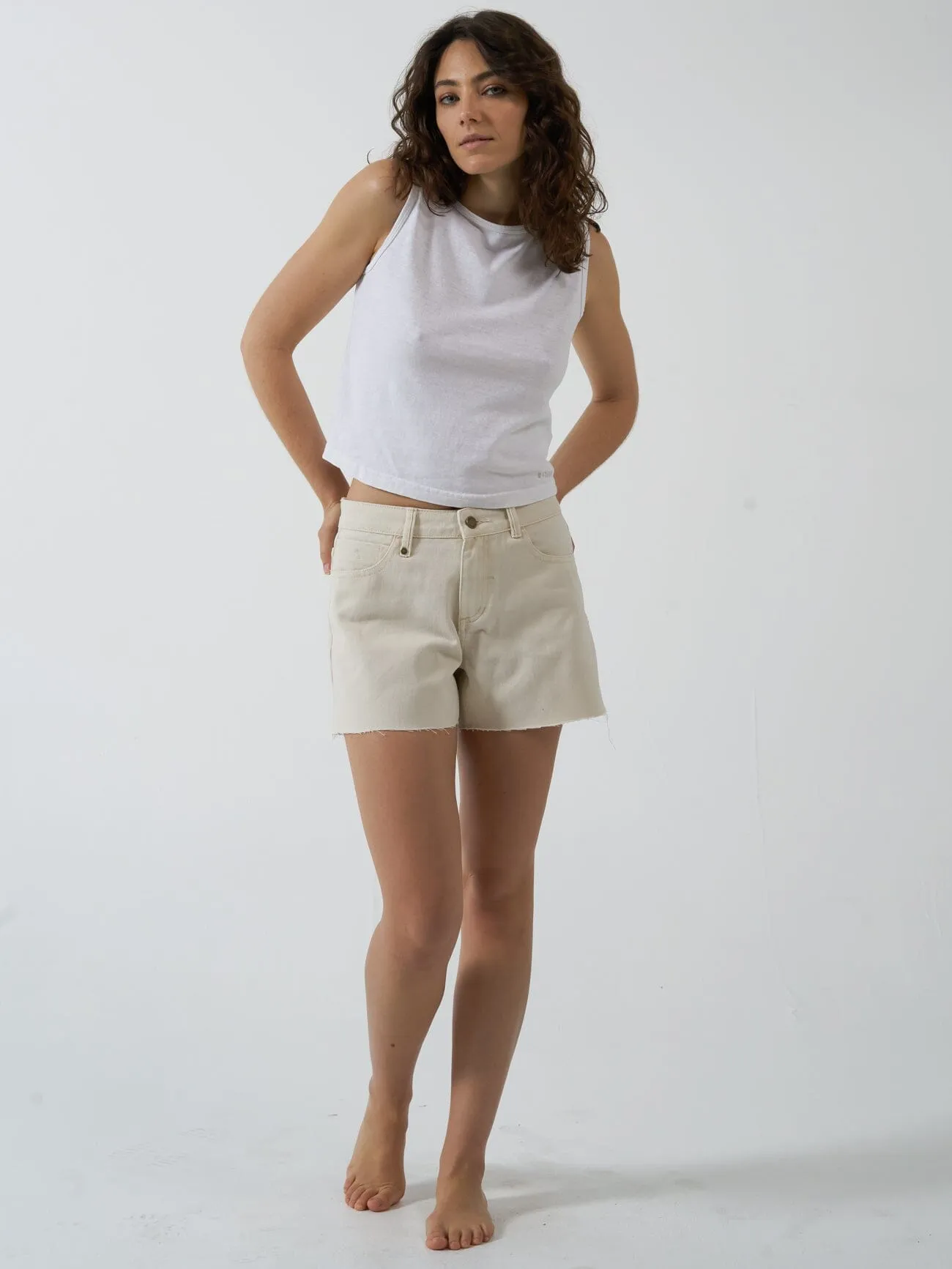 Erica Mid Rise Short - Heritage White