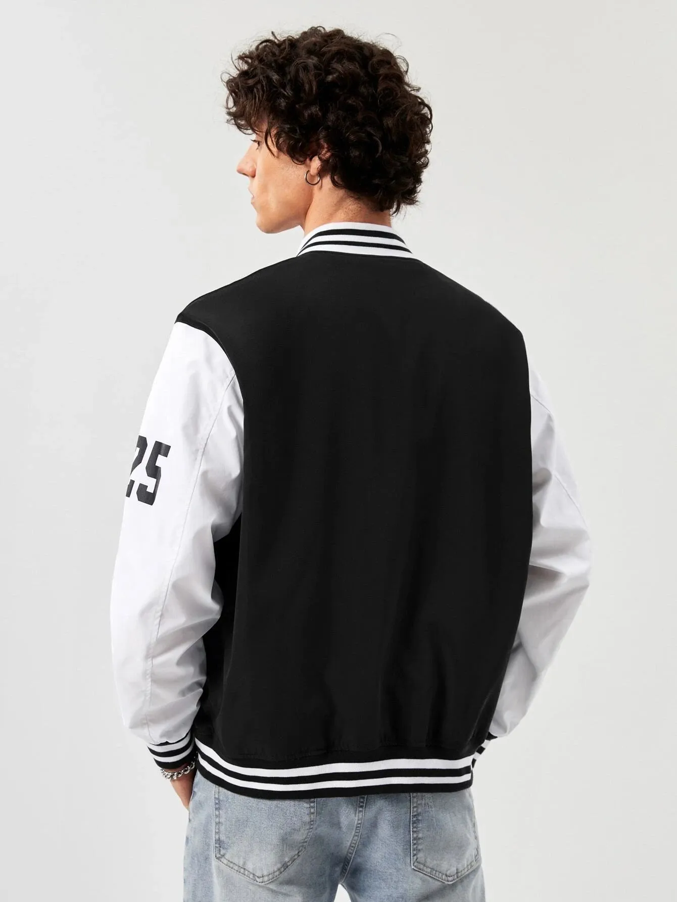 Manfinity Athprep Loose Fit Men'S Letter Graphic Striped Trim Varsity Jacket