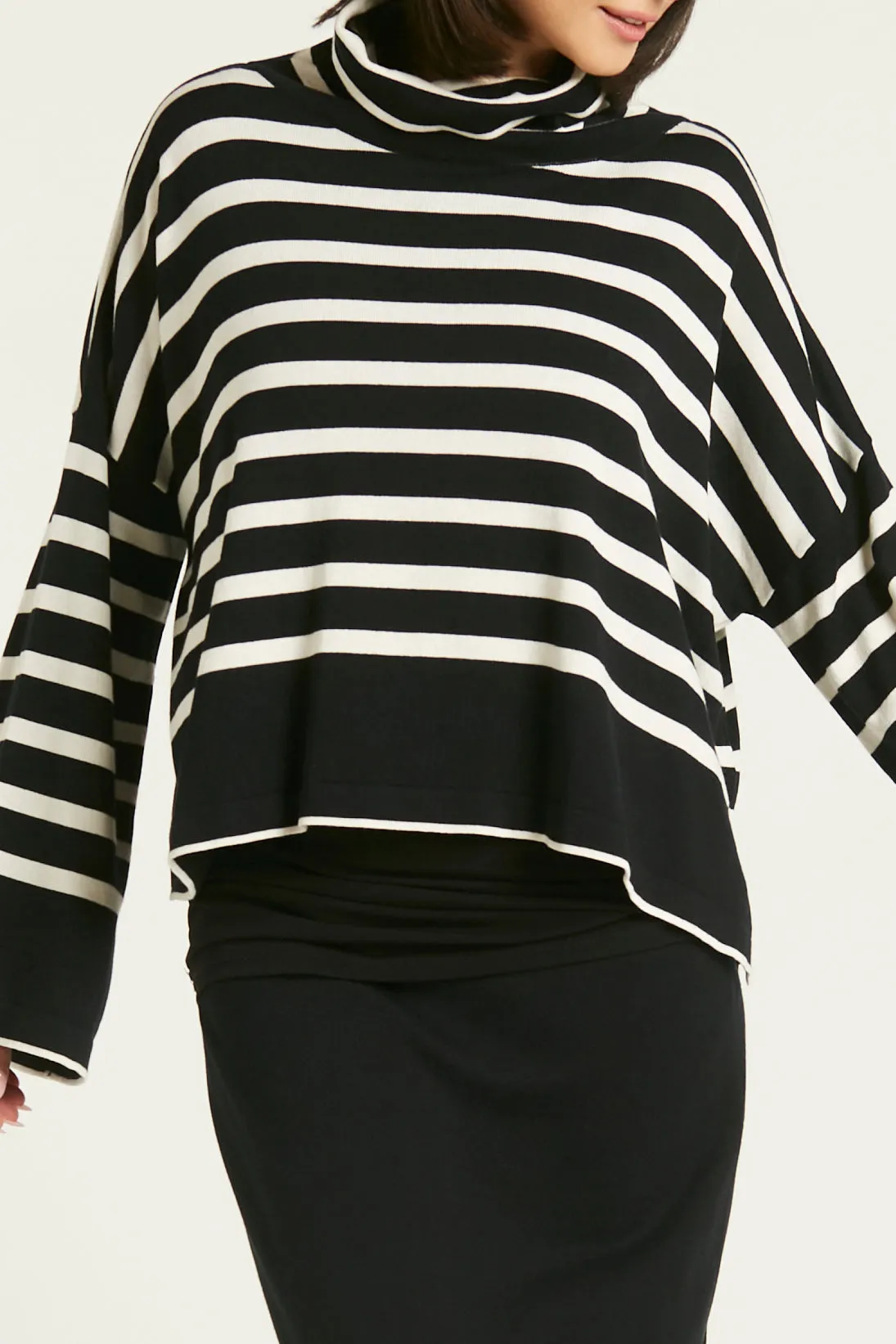 MOD STRIPE KNIT SWEATER