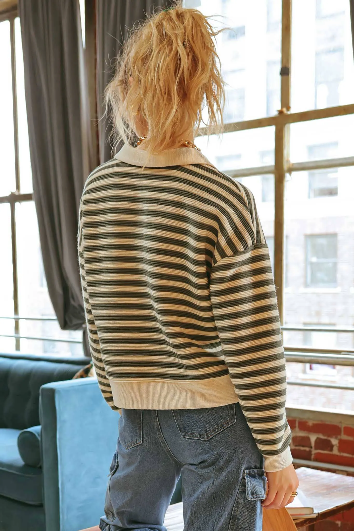 STRIPED COLLARED LONG SLEEVE POLO KNIT TOP