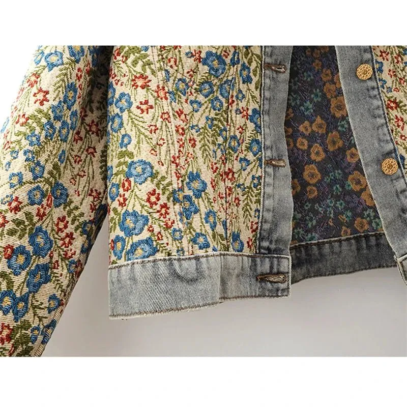 Stylish Autumn Denim Jacket with Jacquard Embroidery and Peter Pan Collar for Women