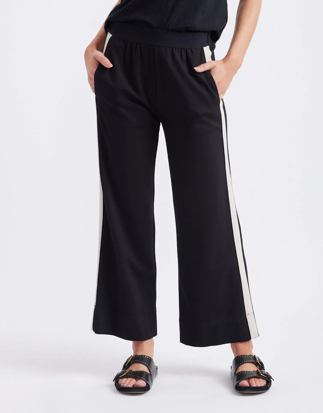 Timeless Spring 7/8 Ponte Pant - Black/Beige Stripe