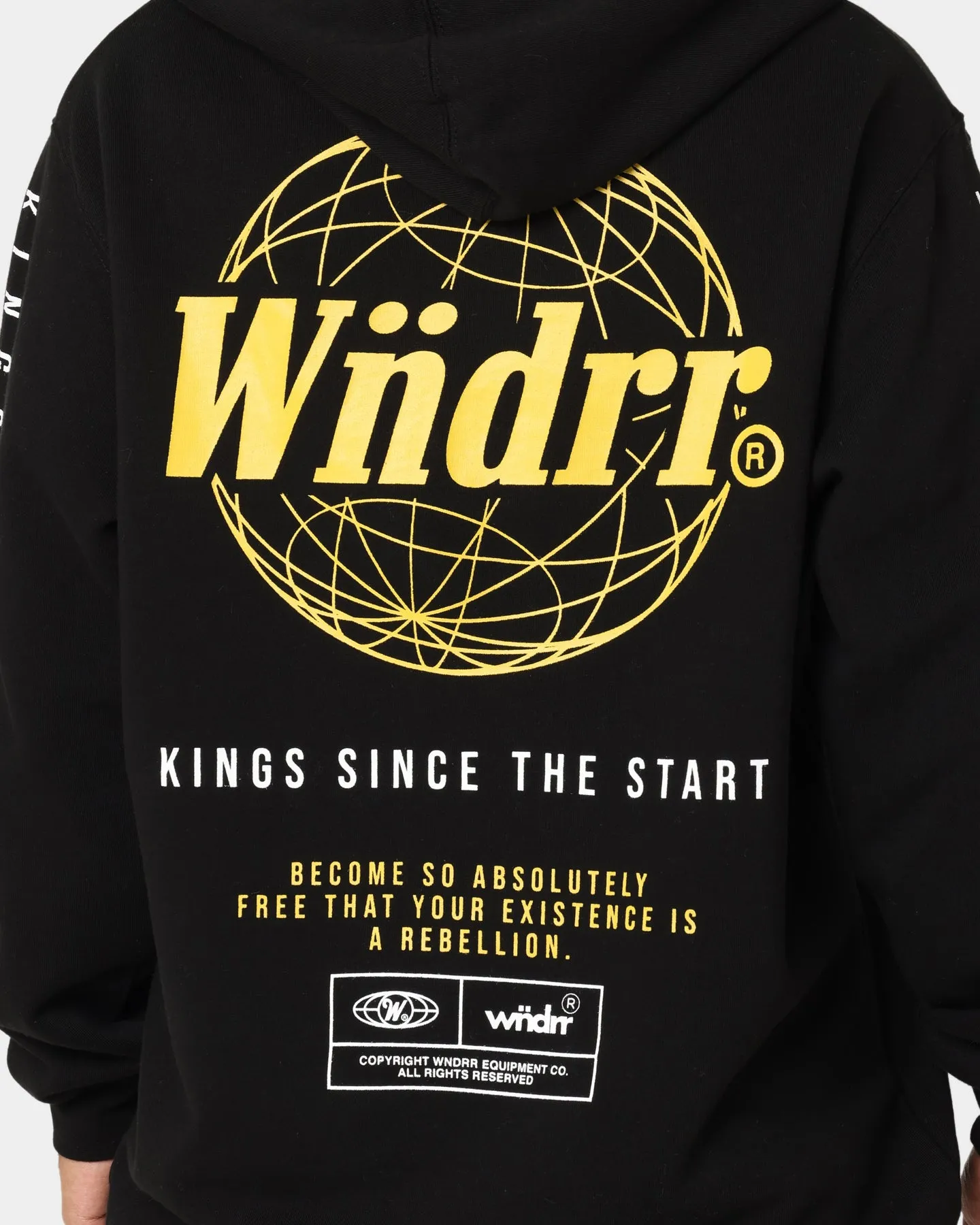 WNDRR Timeless Hoodie Black