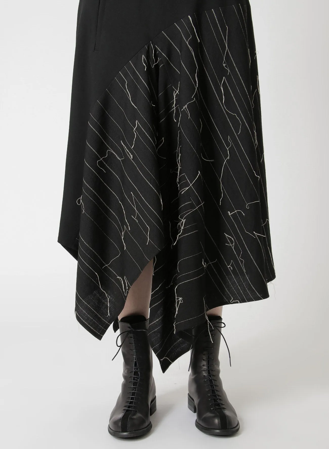 WOOL ASYMMETRIC FLARED SKIRT