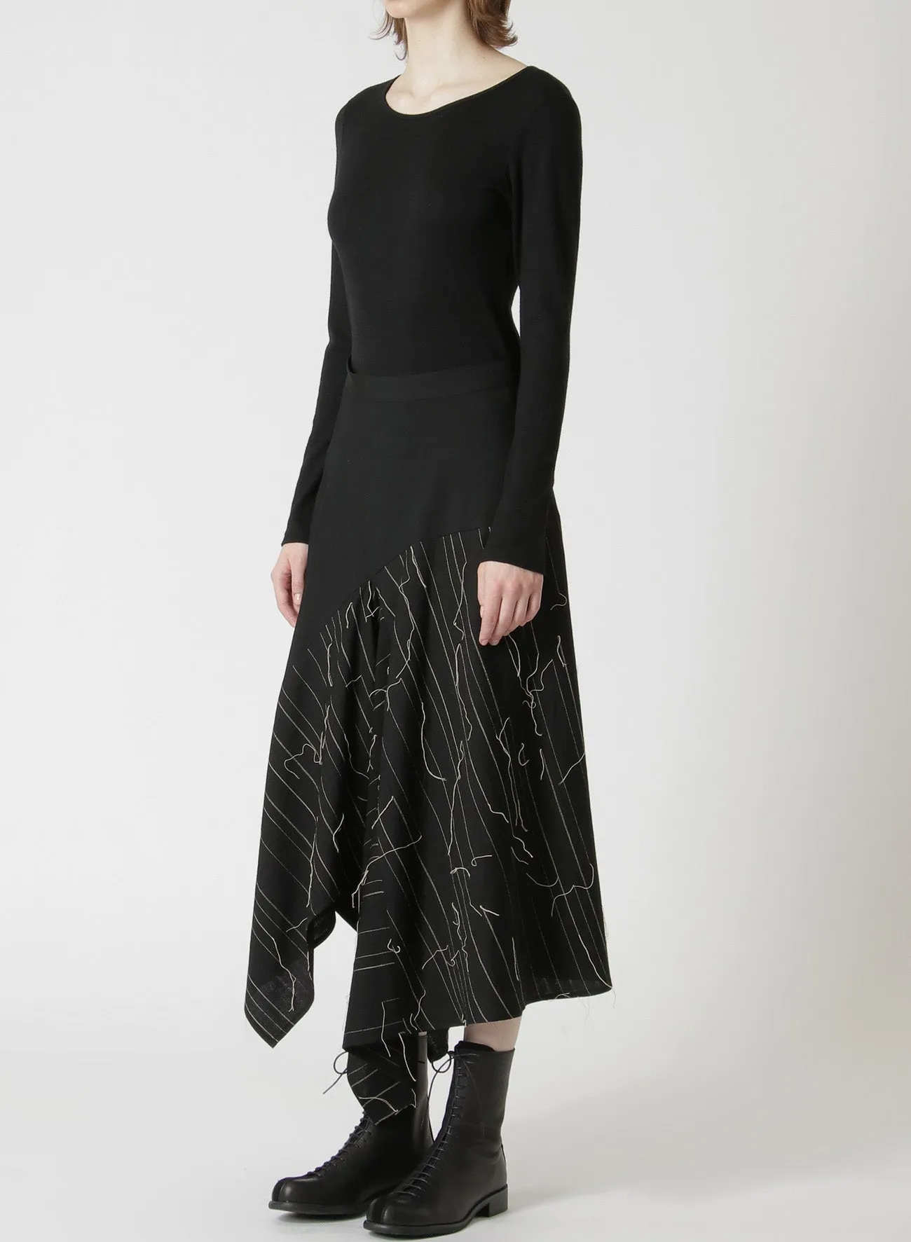 WOOL ASYMMETRIC FLARED SKIRT